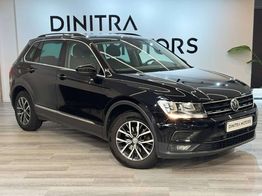 Volkswagen Tiguan 1.5 TSI Comfortline - Carplay/ACC/Navi/Zetelvw